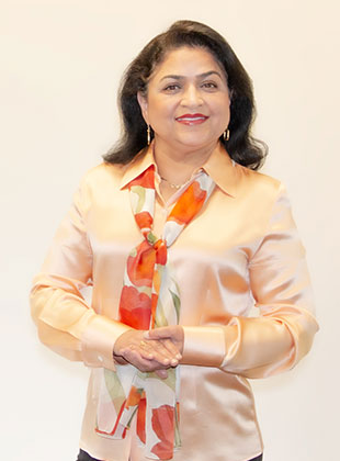 meet dr preeti chitgopekar